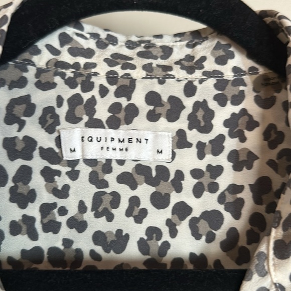 Equipment Silk Animal Print Blouse - Picture 2 of 4